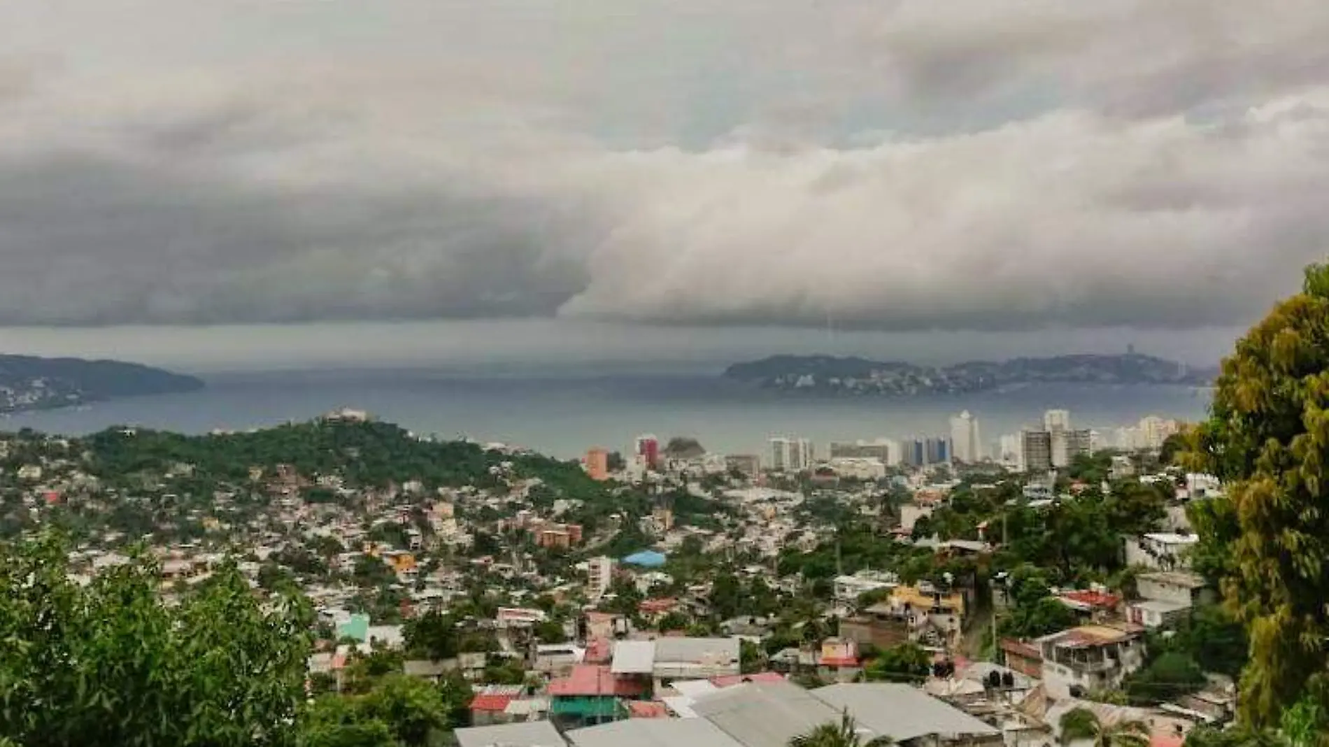 Acapulco lluvia temporada